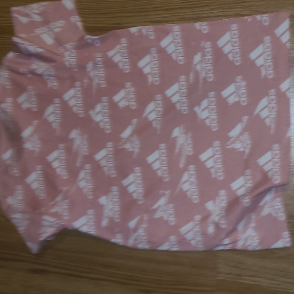 New adidas multi-logo Tee size XLT AND 3XL - Picture 4 of 4